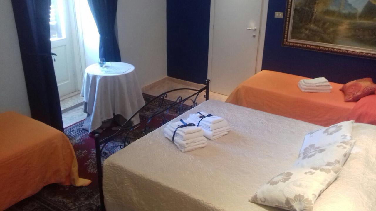 Bed and Breakfast Do Re Mi Bb à Trani Extérieur photo