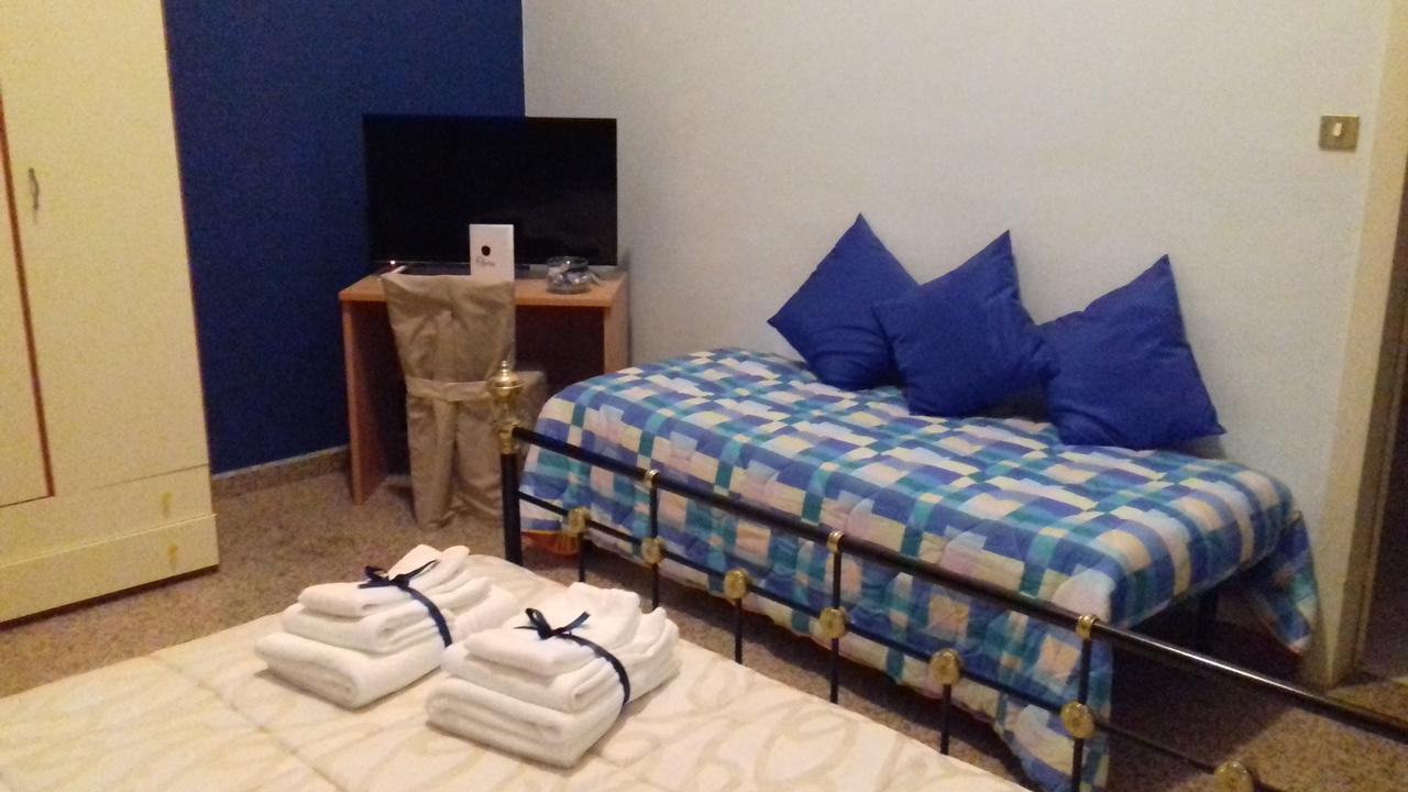 Bed and Breakfast Do Re Mi Bb à Trani Extérieur photo